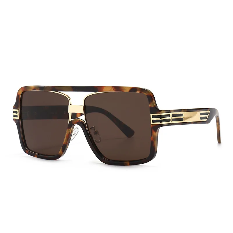 

Hot Sale Fashion Vintage Oversized One Piece Frame Sunglass Brand Design Beach Shade sunglasses 2022 men