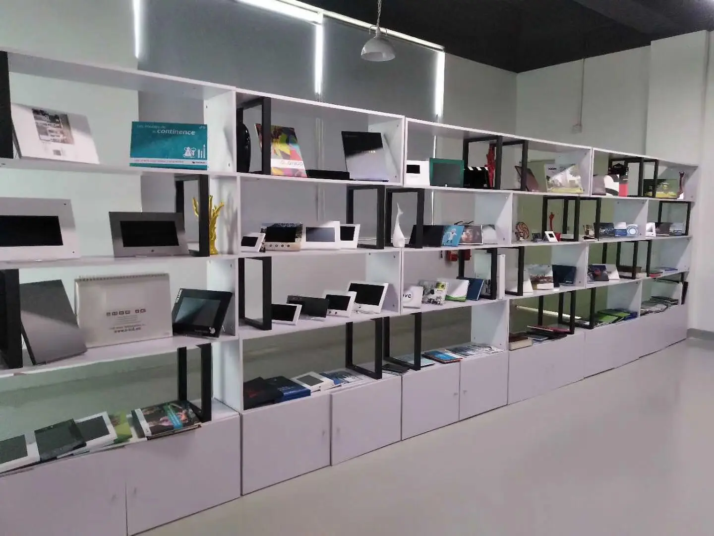 
Wholesale creative paper advertising player 7 inch HD LCD screen digital video greeting card 