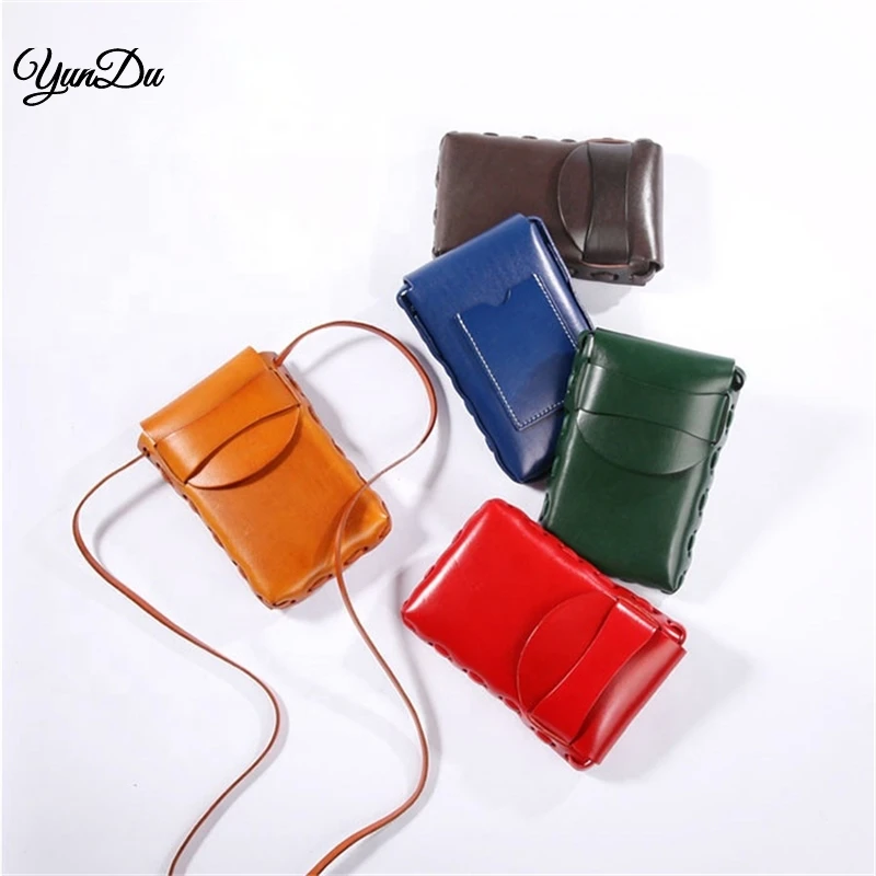 

Japanese Fashion Hand-made Leather Leather Bag With One Shoulder And Cross Body Vertical Mobile Phone Bags