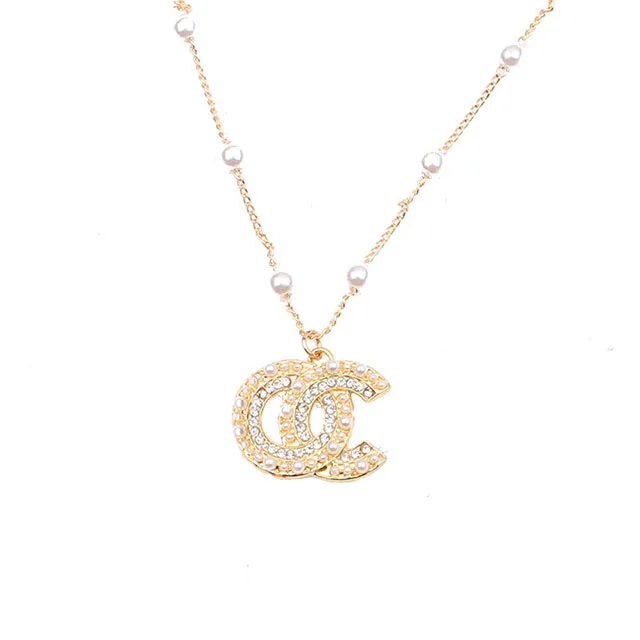 

Popular Fashion Designer Style Necklace Simple Female Accessories Letter Necklace
