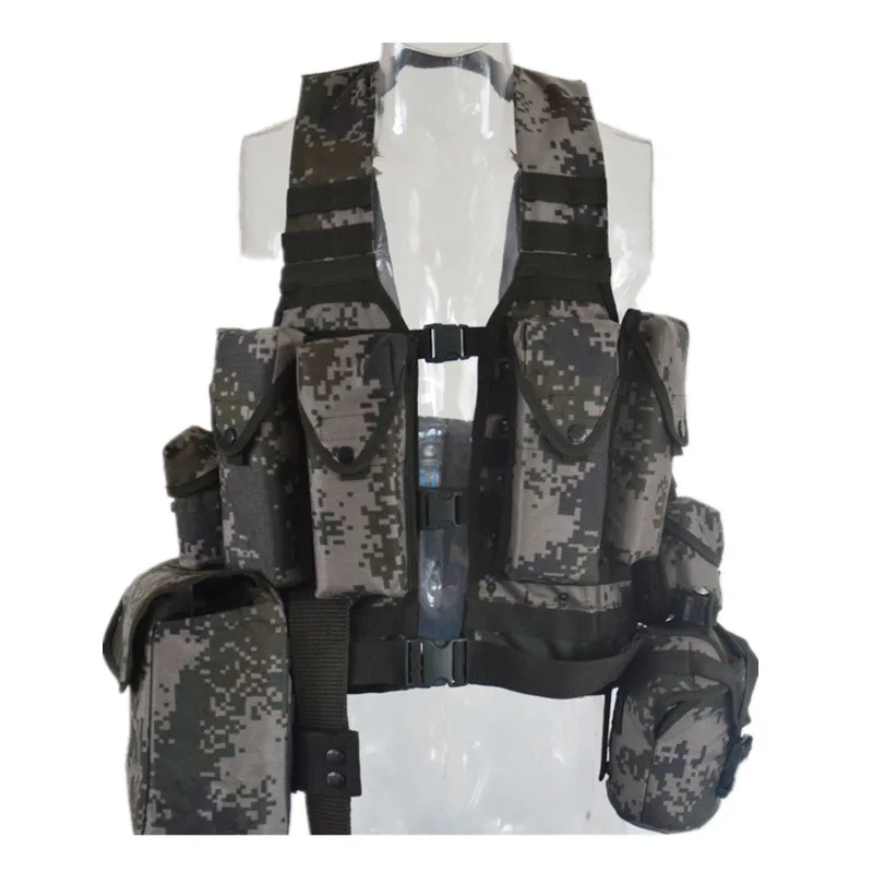 

Free Shipping Army Fans CS Field Gear Camo Combat Tactical Vest Outdoor Shooting Training Hunting Waistcoat With Accessory Pouch