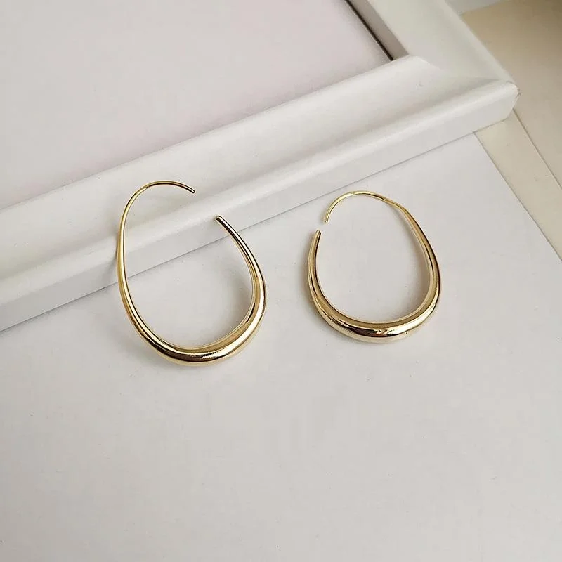

New Design Chic Geometric Drop Shape Hoop Earrings 14K Real Gold Plated U Shape Hoop Earrings Women
