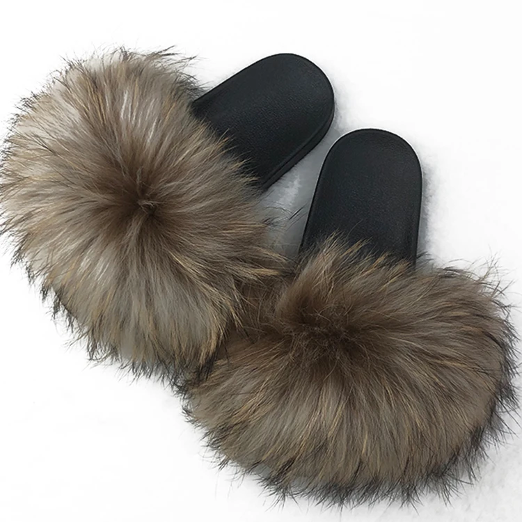 

Wholesale 2021 brown full fur slides women real raccoon flurry big raccoon fur slides, Customized color
