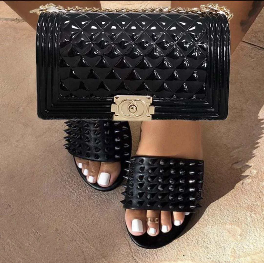 

Women crossbody bag wholesale high quality chain rhomboid shoulder bag matching sandals fashion PVC jelly Bag and slipper set, 4 color available