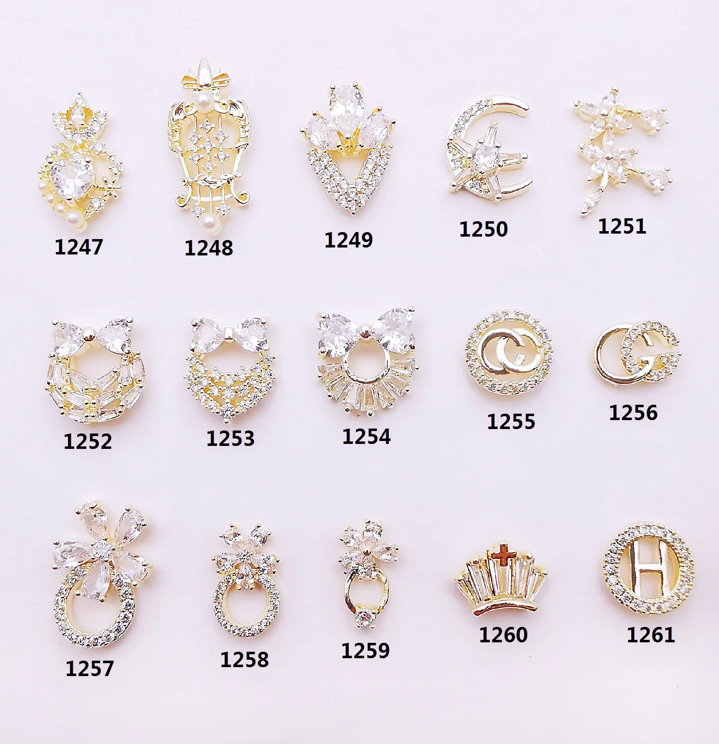 

Mixed Gold Nail Rivet Shell Star Moon Design Nail Jewelry 3D Nail Art Decoration