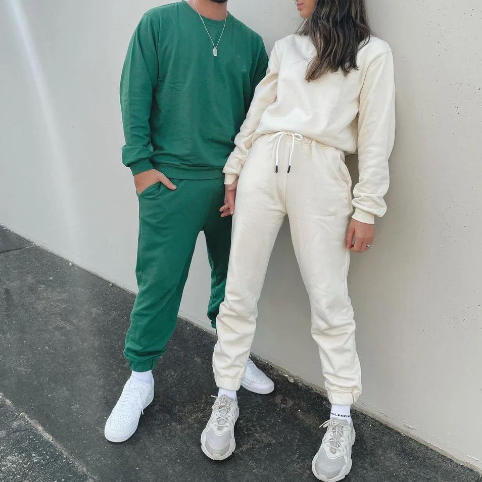 

Men New Jogger Set With Custom Logo Hoodie Pullover And High Waist Sweatpants Solid Trendy Sweatsuit, Oem color
