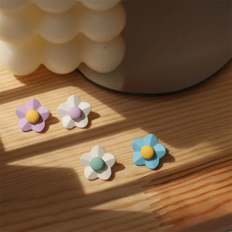 

Hawaiian New Design Jewelry Wholesale Ladies Flower Stud Earrings Small and Cute Frangipani Earrings, Yellow, blue, purple, white