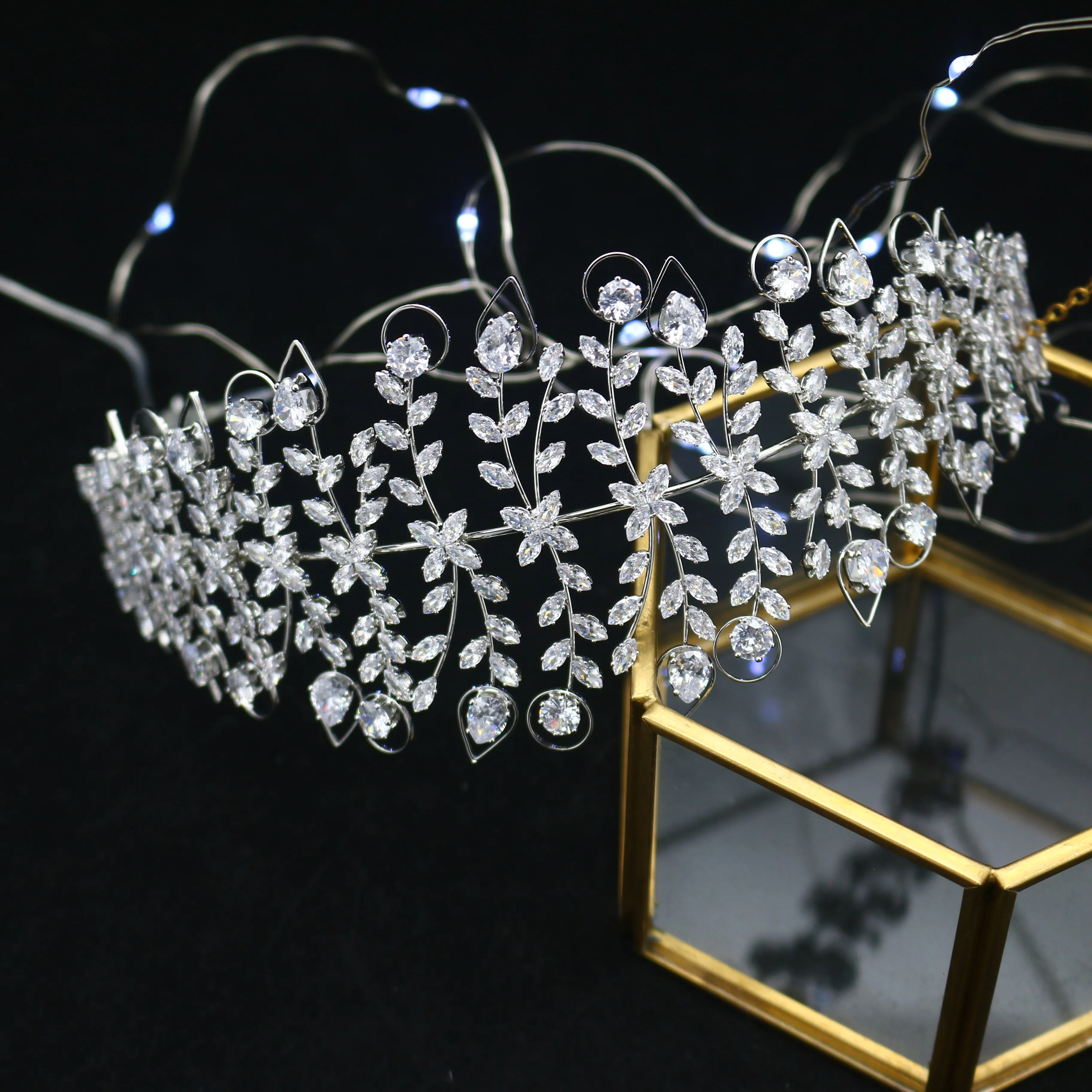 

European Luxury elegant flower cubic zirconia hair accessories wedding headpiece pageant crown, Sliver