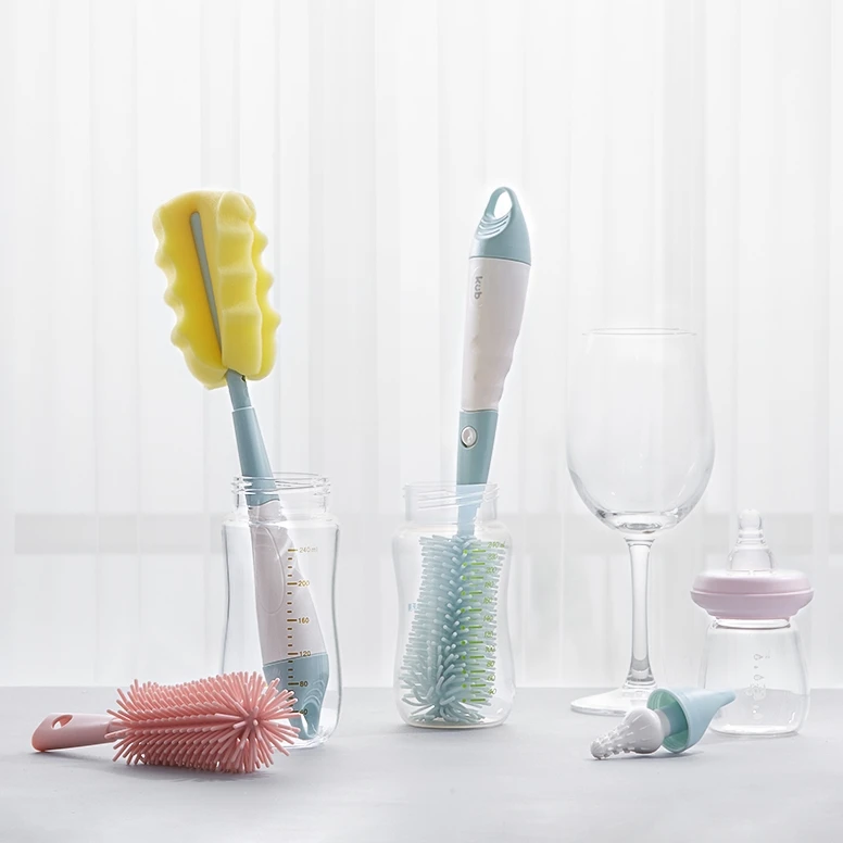 

KUB 2020 NEW DESIGN 360 degree non-scratch bottle brush with straw cleaner silicone and sponge baby feeding bottle brush set, Green, pink