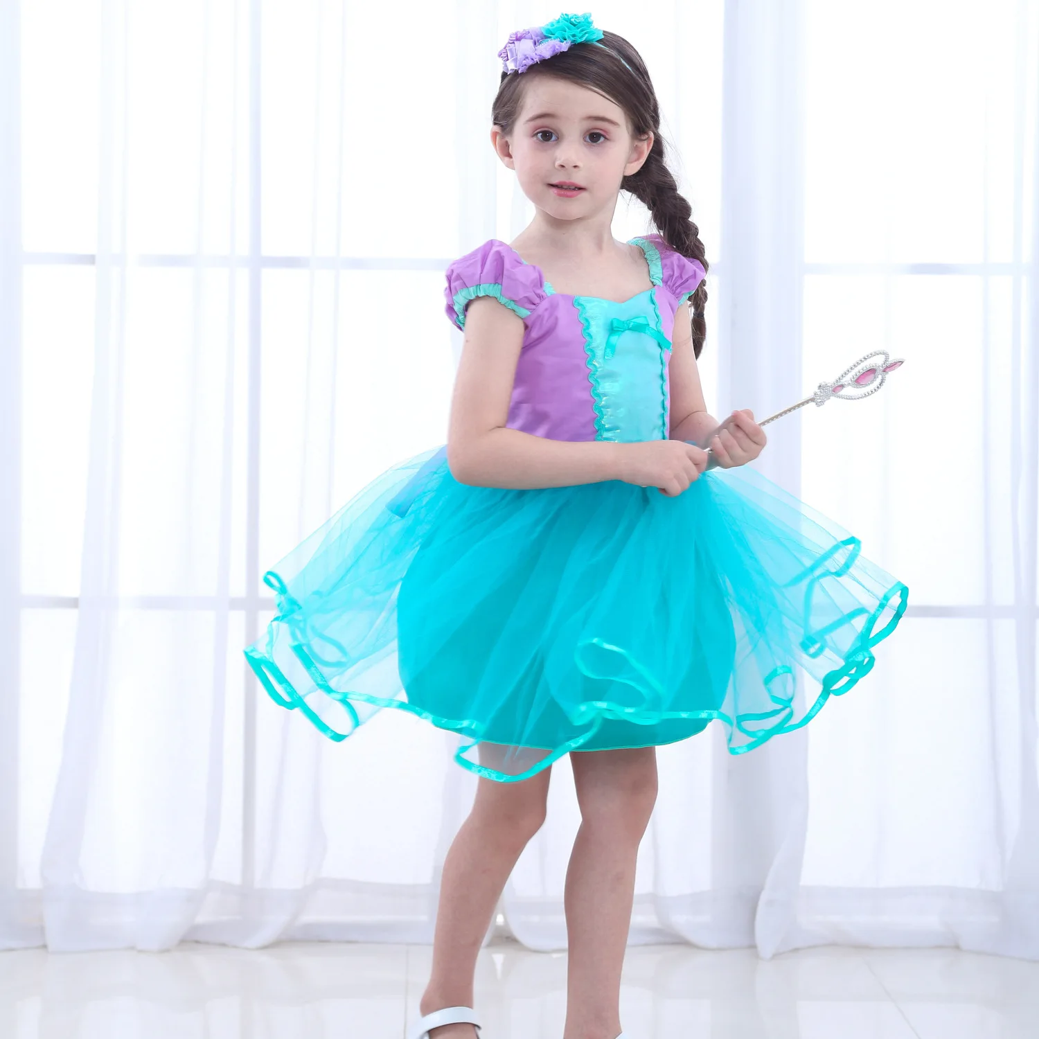 

Wholesale Ariel Children Mermaid Princess Dress Multi-Color Stitching Sleeveless Girl Tutu Dresses, Green