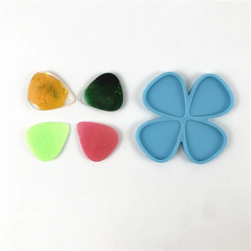 

5292 The guitar plectrums silicone mold custom mold, Random
