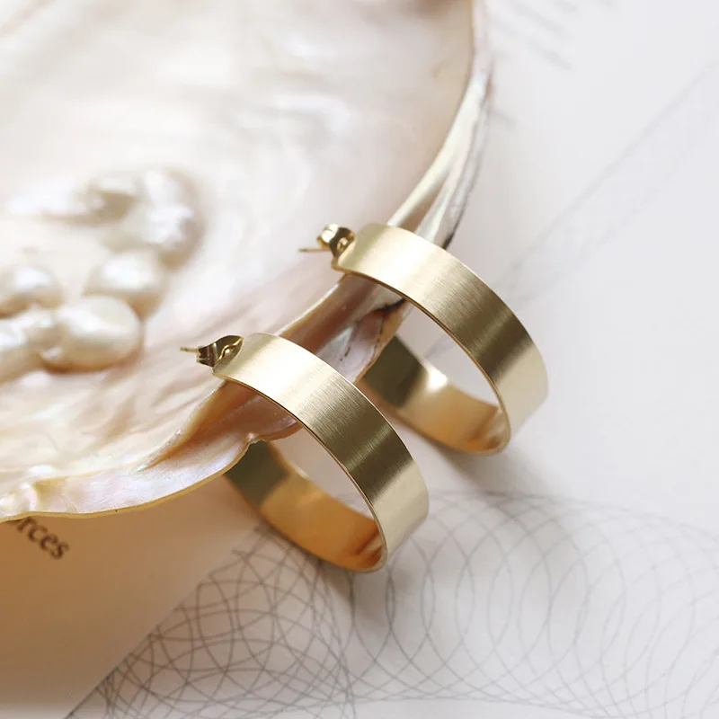 

14k Gold Plated Stainless Steel Brushed Pattern Big 3.3cm Hoop Earrings, Gold/steel