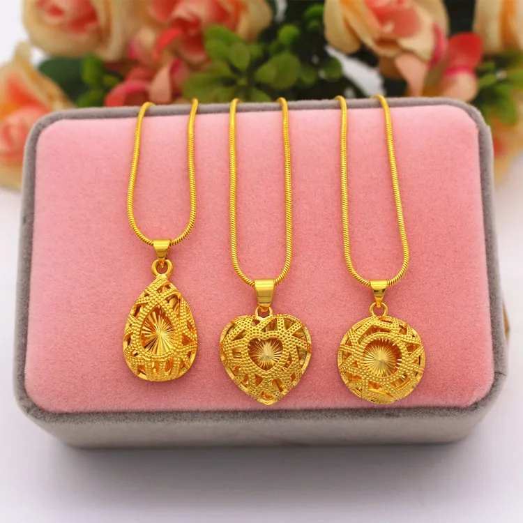 

New Copper Plated Vietnamese Sand Gold Classic Hollow HeartShaped Water Drop Necklace Women'S Jewelry Wedding Accessories