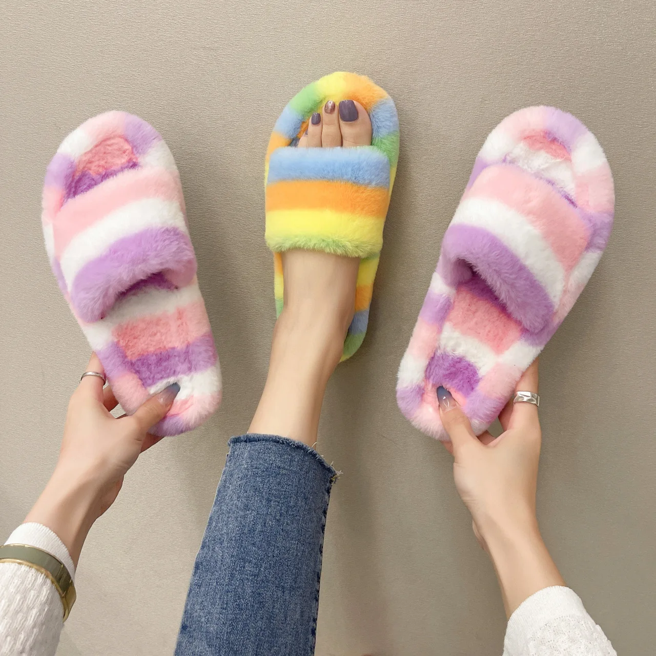 

winter plush fuzzy characte slippers indoor slippers for women