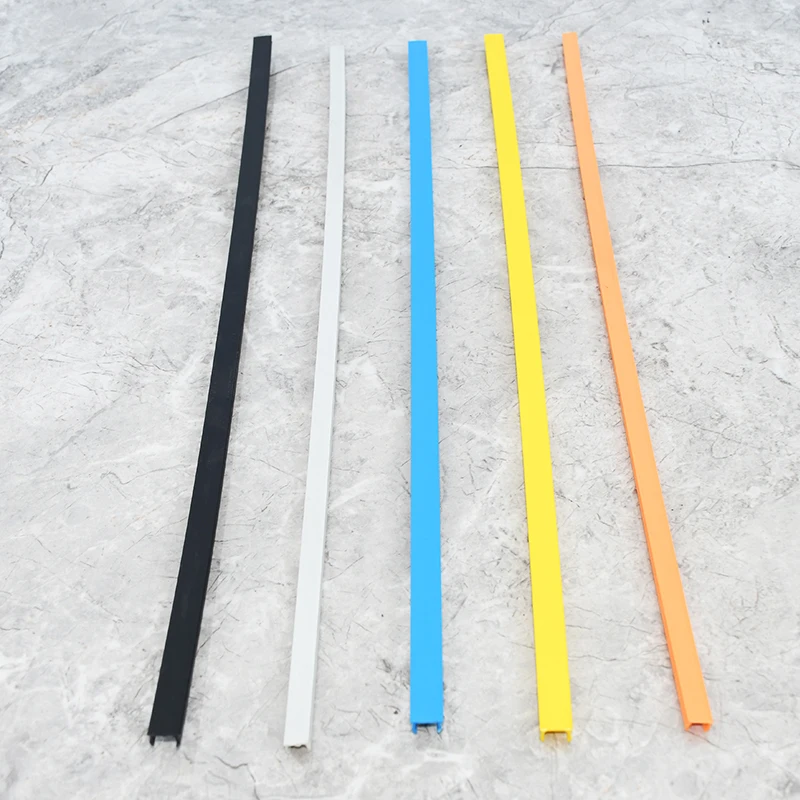

Extrusion And Co-Extrusion T Slot 10 Industrial Standard Plastic T-Slot Covers Strip For Aluminum Profile