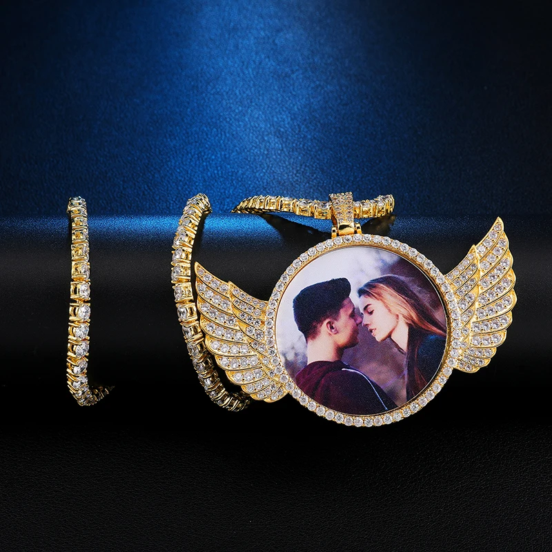 2019 Trend Custom Photo Wings Necklace For Women Fashion Jewelry