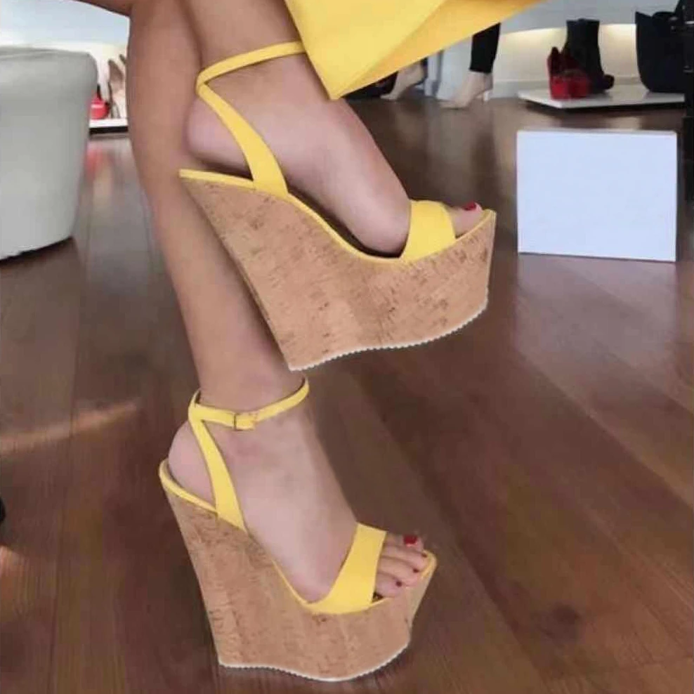 

Fashion trend European spring new fruit color slope heel high heel sandals, size 35-42