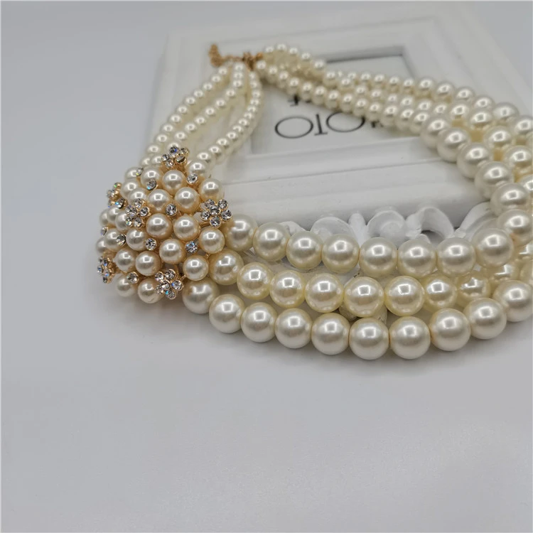 

2021 latest pearl flower multi-layer necklace party gift designer necklace