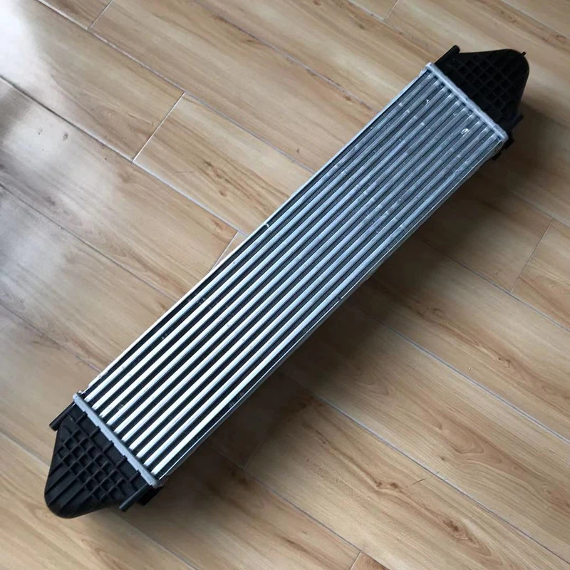 intercooler LR009802 (2).jpg