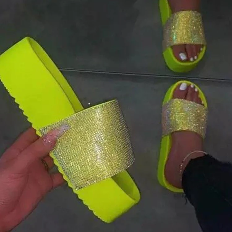 

Luxury Bling Diamond Summer Shoes Beach Slippers Platforms Heel Sandal Flat Women Sandals For Women