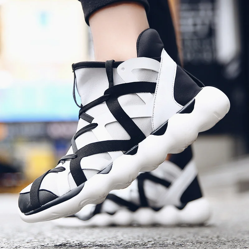 
2020 Fashion New Arrival Small MOQ High Ankle Big Size Unique Casual Sport Running Shoes for Men and Women 