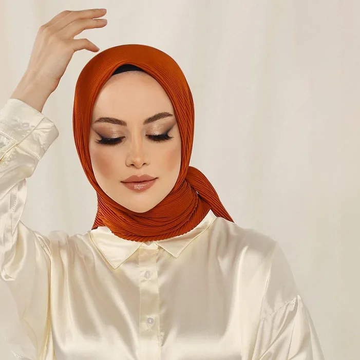 

Wholesale Plain Color Pleated Chiffon Square Scarf 90*90 CM Custom Muslim Fashion Monochrome Crinkle Crumple Women Hijab Shawls
