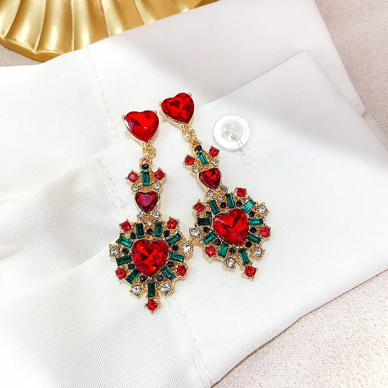 

fashion baroque heart shape red earring
