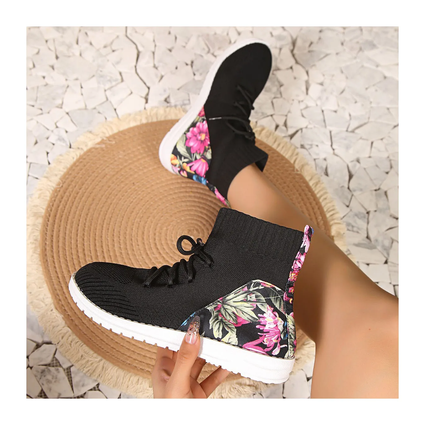 

2023 autumn new breathable elastic flying knit women's boots