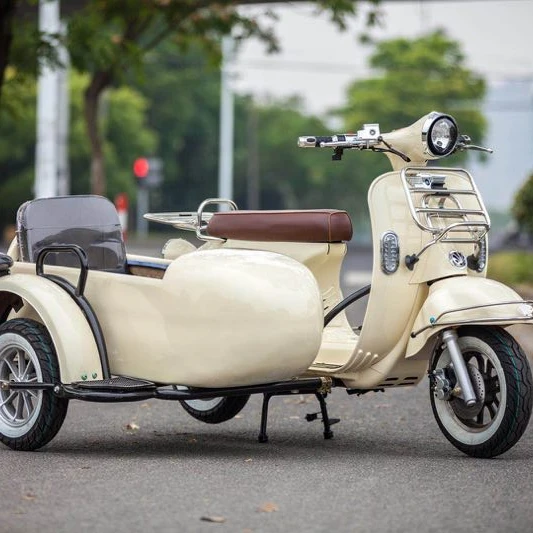 

China 60V Vespa High Speed 2 Seater Eec Electric Scooter