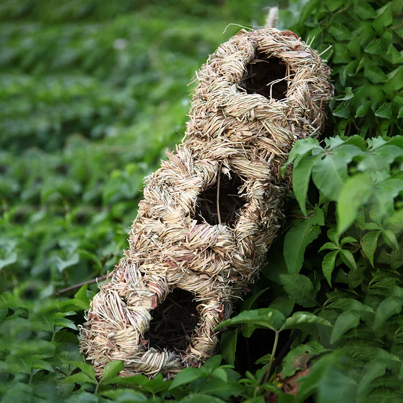 

Grass Woven Bird Hut Resting Place Provides Shelter Bird Hideaway Predators Birdcage Birdhouse Nest, Natural