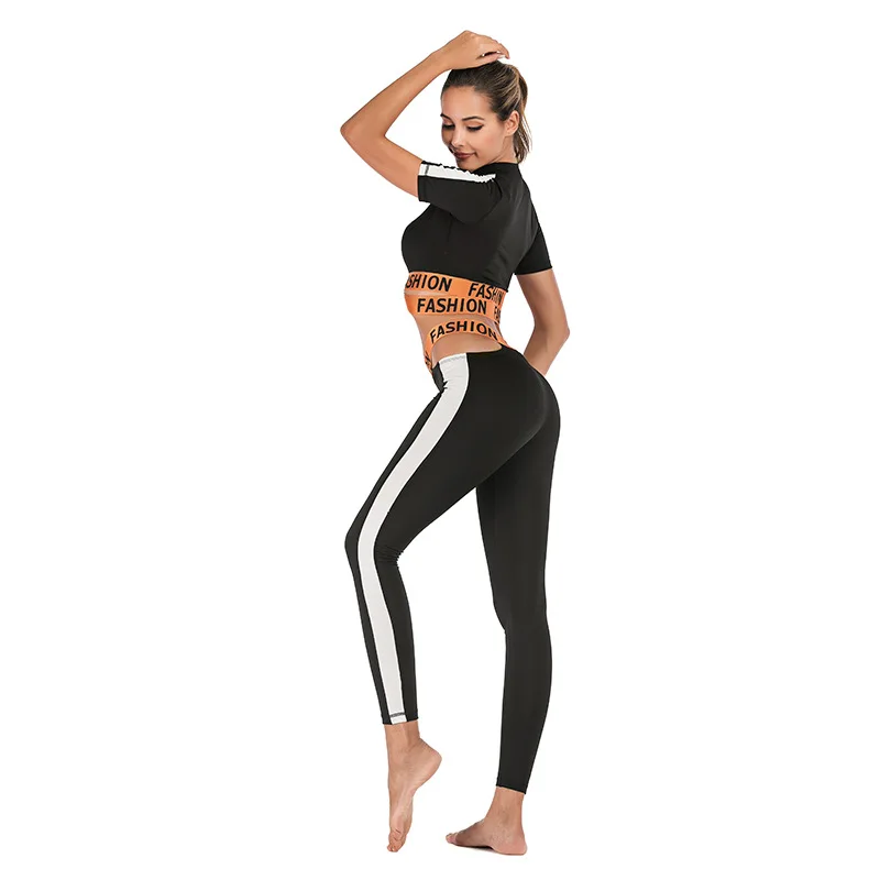 

Slim-Fitting Cool Black White Patchwork Bandage Contrast Color Sports Fitness Yoga Suit