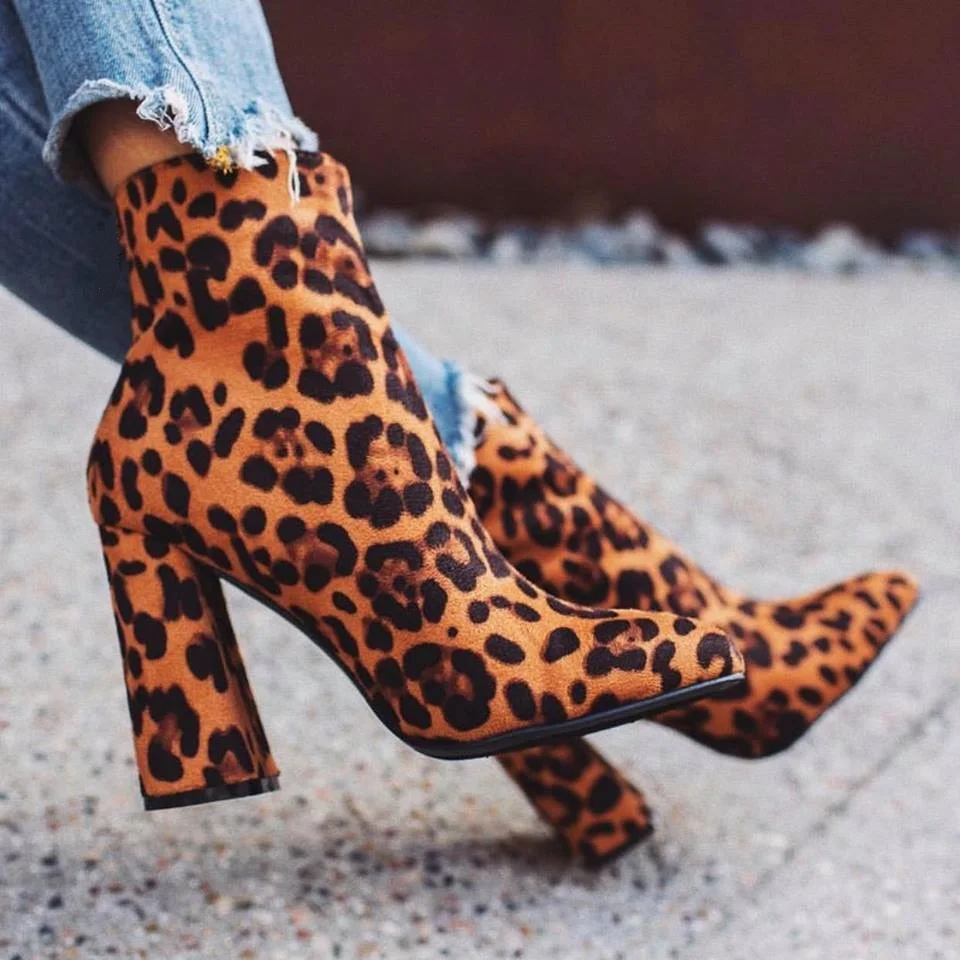 

DEleventh Shoes Woman New Style Fashion Sexy Leopard Pointy Suede High Ankle Boots New Pointy Toe Thick High Heels Formal Boots