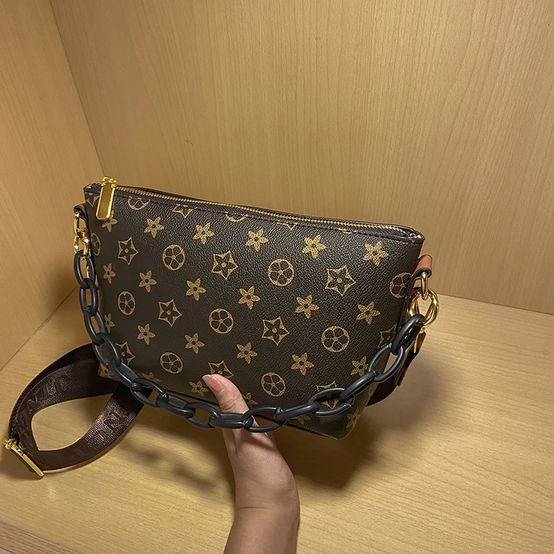 

2021 hot sale crescent bag handbags simple fashion trendy ladies casual one-shoulder messenger bag