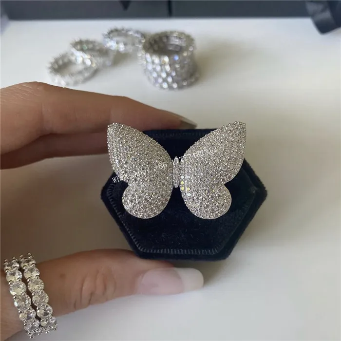 

FOXI Iced Out Bling CZ Diamond Pave Moving Butterfly Finger Rings Zircon Adjustable Butterfly Rings