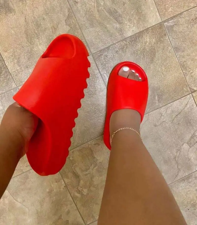 

Original High Quality Unisex Custom Eva Ladies men's Home Non-slip Thick Sole Yeezy Slides Women's Yeezy Slippers
