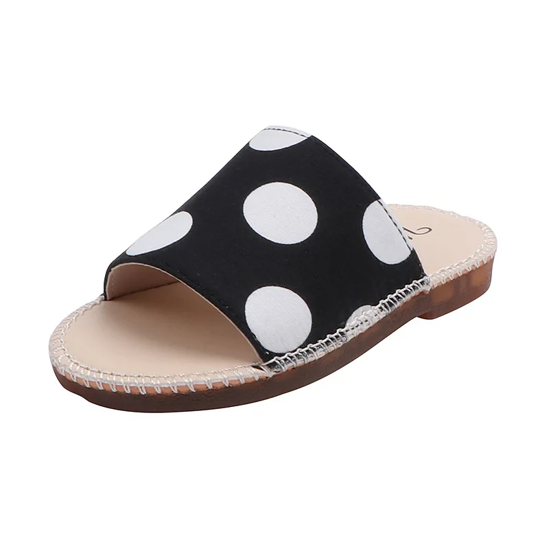 

Polka dot linen baby sandals and slippers