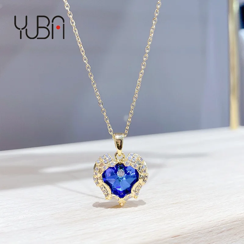 

Custom Wholesale Cheap price charming luxurious plating 14k gold heart zircon diamond necklace jwellery