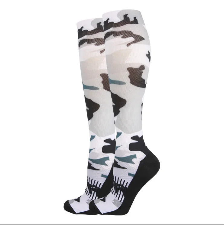 

Manufacturer Custom Sports Men's Compression Socks made in China, Colorful