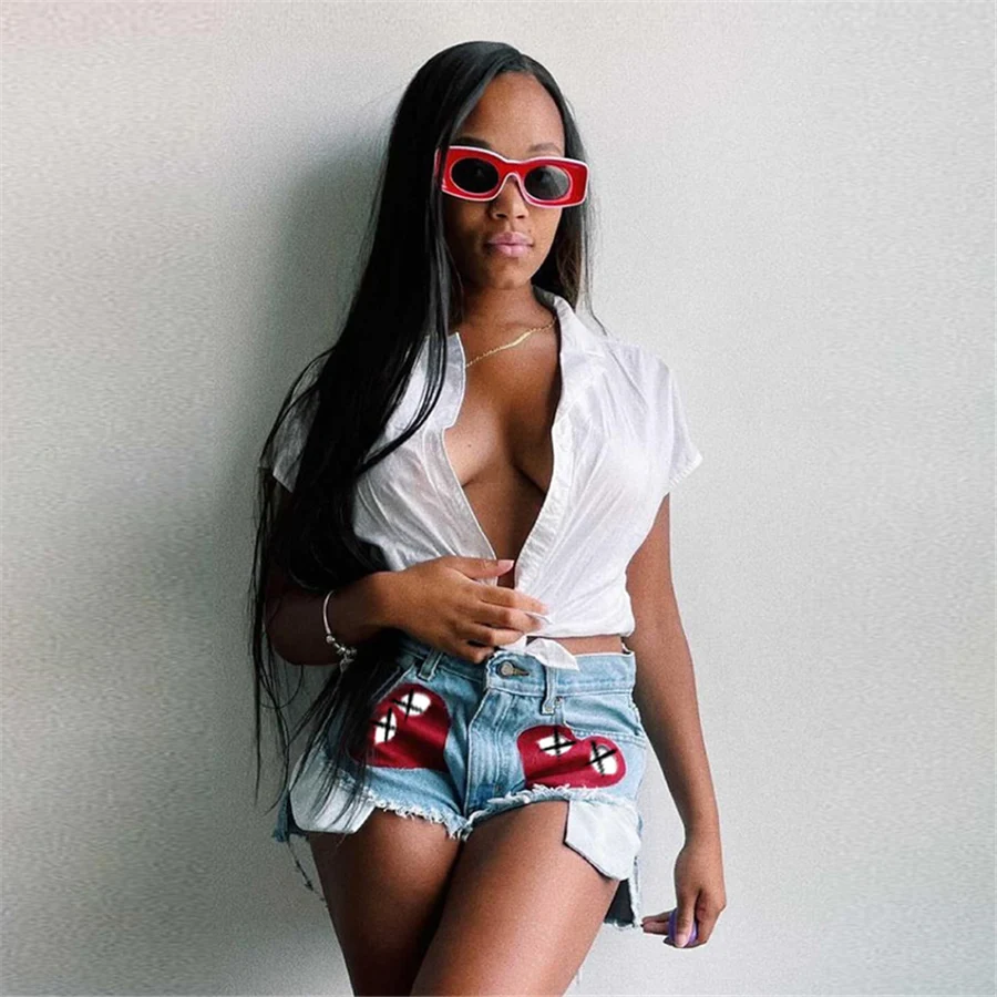 

Autumn 2021 Love Pattern Jeans Women With Pocket Cotton Women Shorts