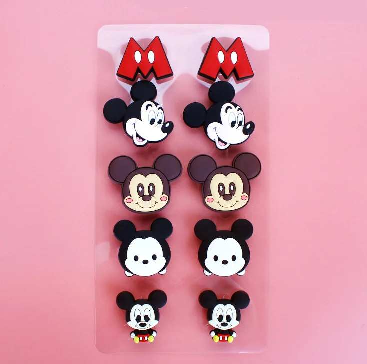

Luxury Set Rubber Anime clog Shoe Decoration croc charms 2022 wholesale accessories