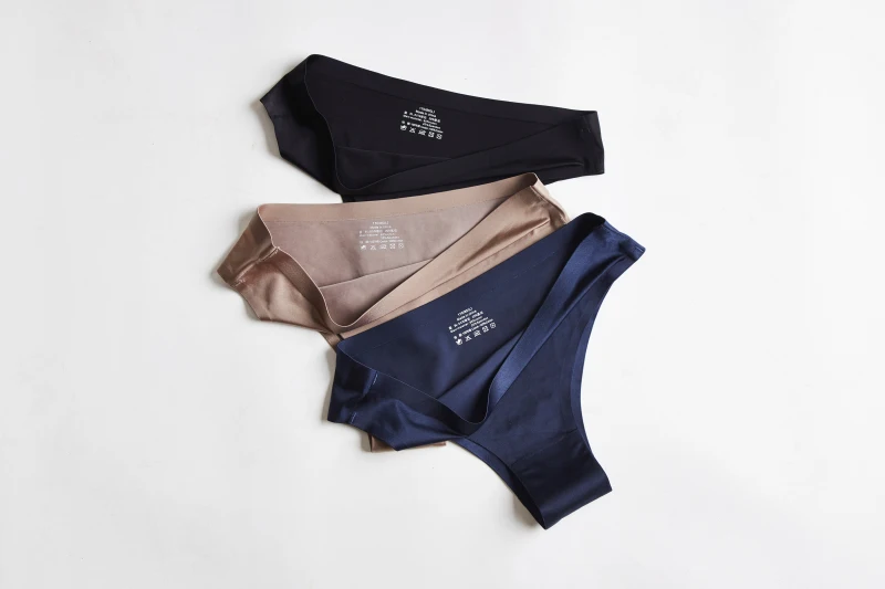 
Ladies One Piece No Trace Women Seamless Underwear Satin Tanga Panties 