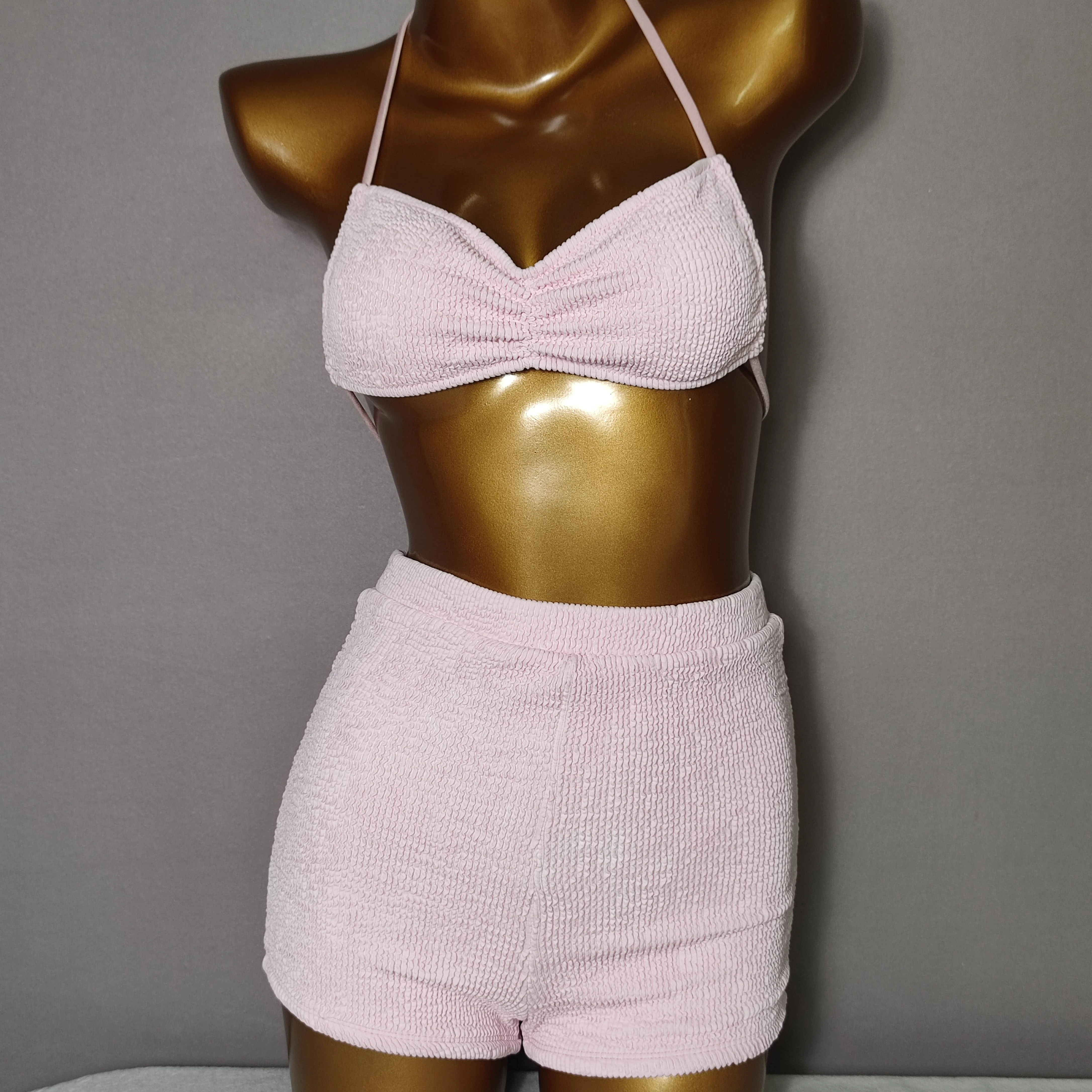 

2022 custom low MOQ fast delivery two piece women bikini halter light pink seersucker swimsuit, Solid