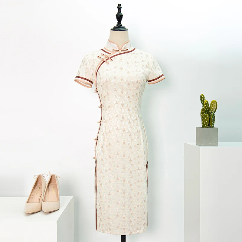 

Chinese Style Fashion Pink Composite Lace Fabric Dress Modern Qipao Formal