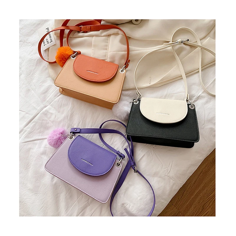 

Ins Hot 2020 New Contrast Color Small Flap Messenger Bag Women Designer Fashion Crossbody Bag Lady Shoulder Bag With Fur Ball