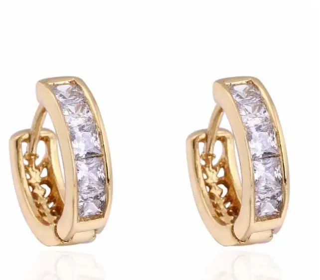 

AAA color diamond Zircon Earrings 18K gold electroplating exquisite gold Zircon Earrings Jewelry