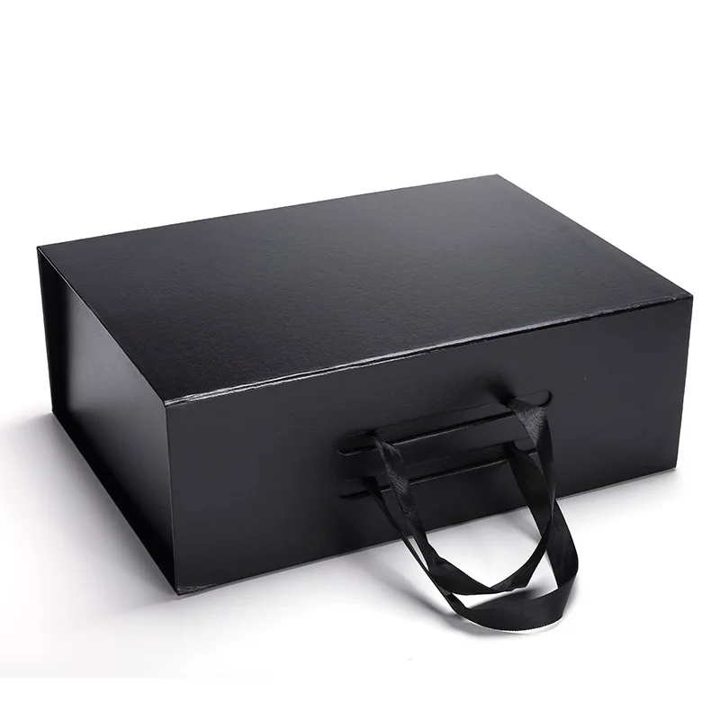 

Matte Black Foldable Christmas Magnetic Gift Boxes For Garments Ribbon Handle Clothing Paper Gift Box