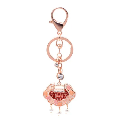 

Children's opal longevity lock keychain wealth and safety lock Chinese wind car key chain bag pendant creative gift