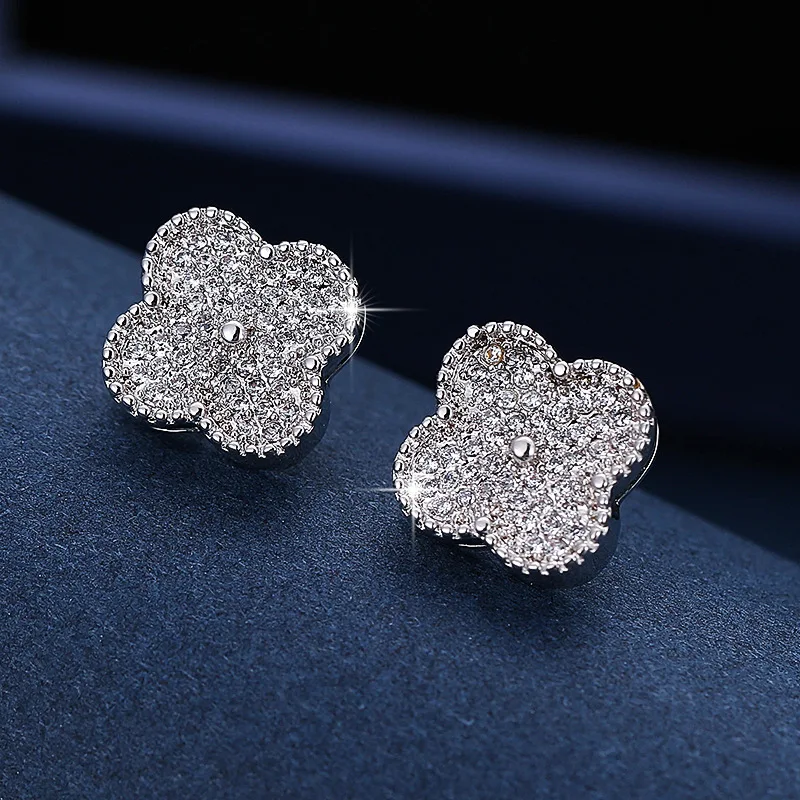 

Free Sample Hot Sale Jewelry Famous Brands Designer Earrings For Women Party Diamond Letter Earrings, Gold, platinum