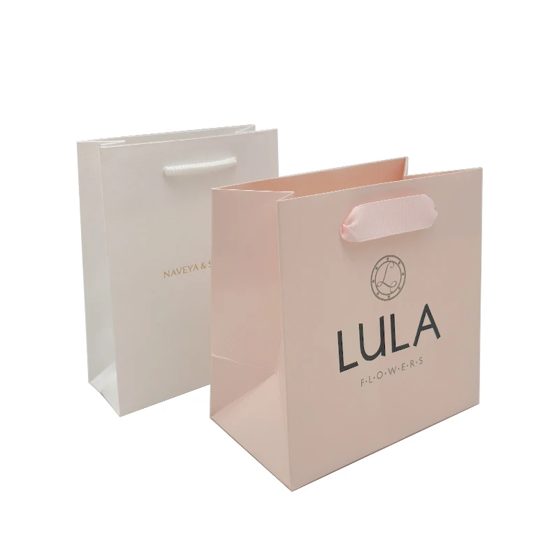 

Low MOQ White Black Cardboard based Brown Kraft Paper Bag