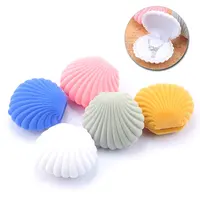 

Factory Distinctive Clam Velvet Shell Mini Pendant Sea Shells Jewelry Box